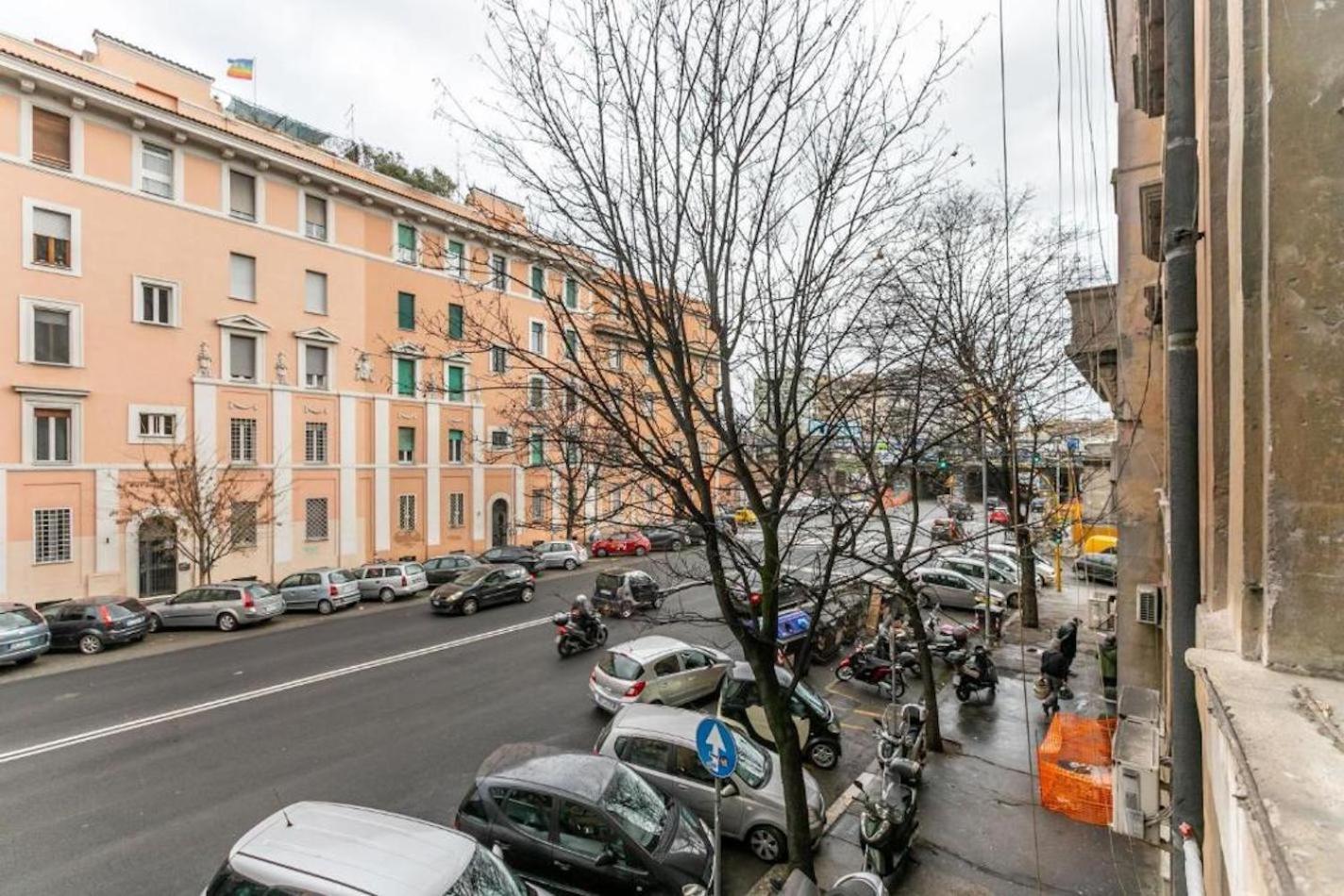 - Trastevere Train Station - Wifi * Rom