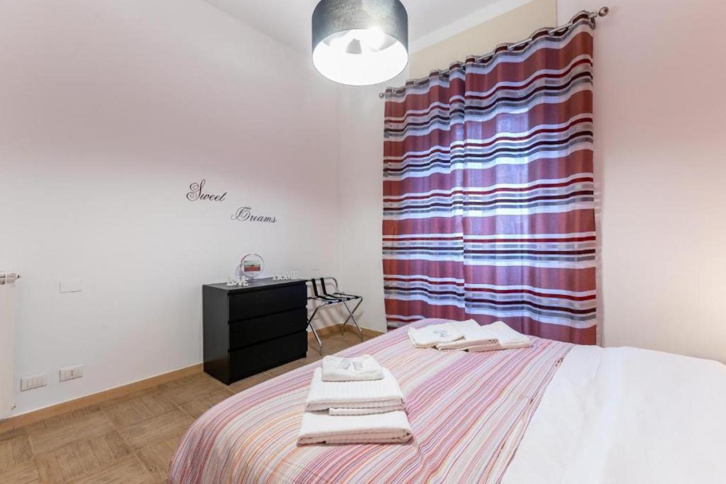 Apartment - Trastevere Train Station - Wifi *